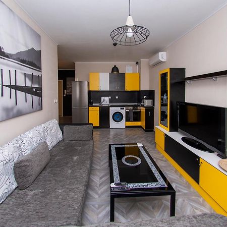 The Yellow Appartment Sofia Buitenkant foto